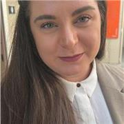 Laureata magistrale in Matematica offre ripetizioni di matematica e fisica per studenti di scuola superiore e universitari.